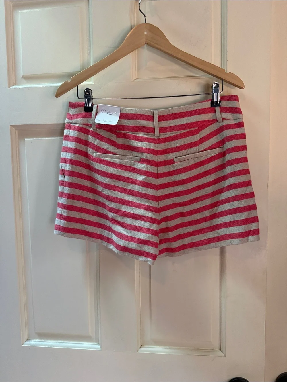 NWT Ann Taylor LOFT Coral and Beige Striped Women’s “The Riviera” Shorts Size 4